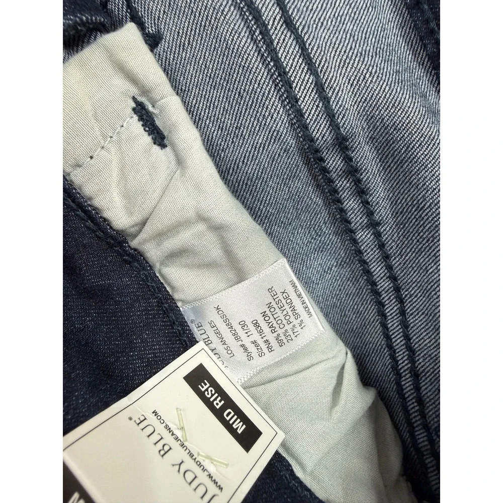 Judy Blue Skinny Jeans Womens 11/30 Dark Blue NWT Mid Rise Stretch JB8248SSDK